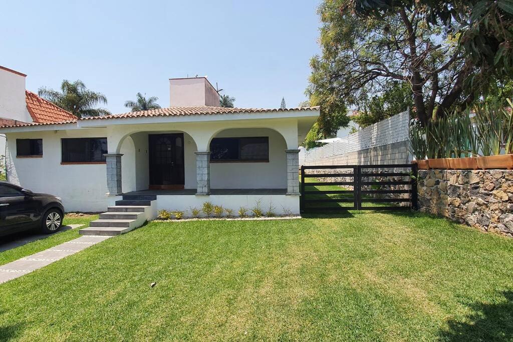 Villa Casa En Lomas De Cocoyoc Texcalpan Exterior foto